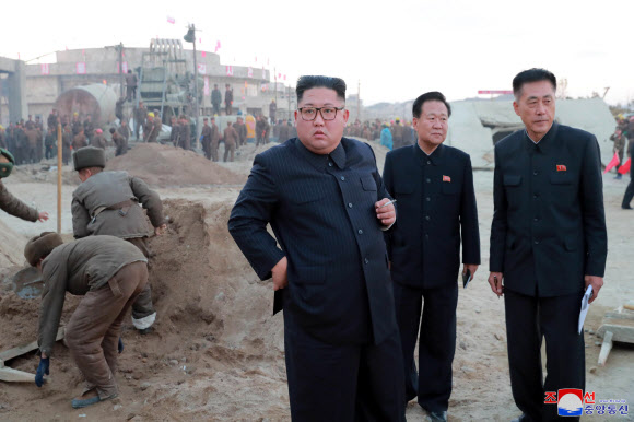 김정은, 원산갈마해안관광지구 현지지도