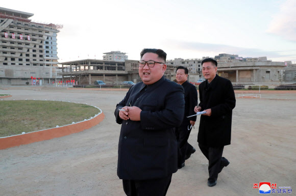 김정은, 원산갈마해안관광지구 현지지도
