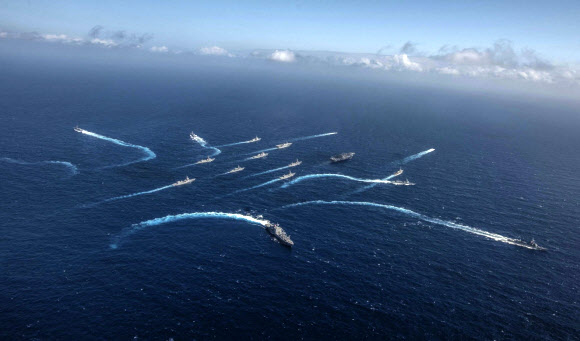 미국 인도태평양사령부, 미일 연합훈련 ‘킨 소드’ 사진 공개