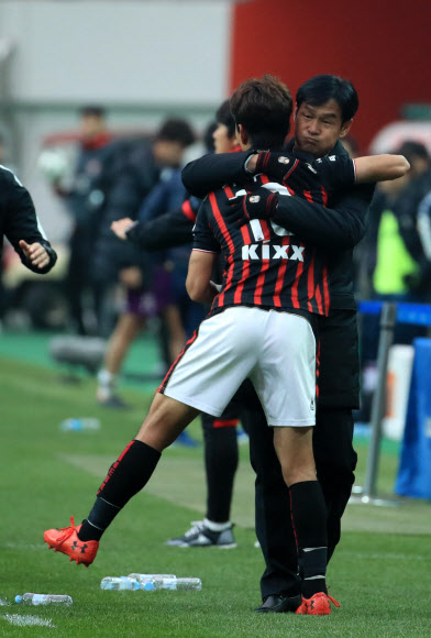 13경기만에 승리 거둔 FC서울