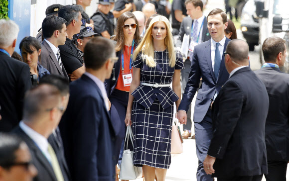 G20 정상회의장 도착한 이방카 부부