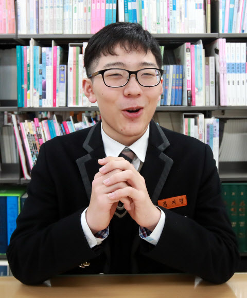 ‘수능 만점’ 김지명 군