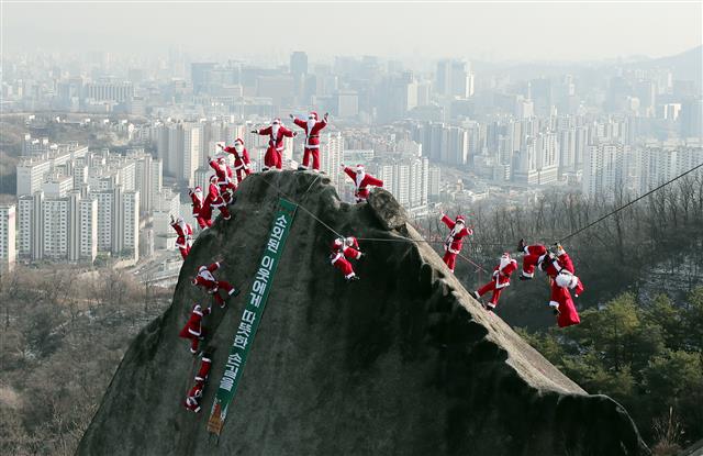 미리 찾아온 산타 ‘소외된 이웃에게 사랑을’