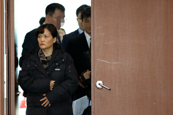 안전사회 위한 토론회 참석한 김용균 씨 어머니