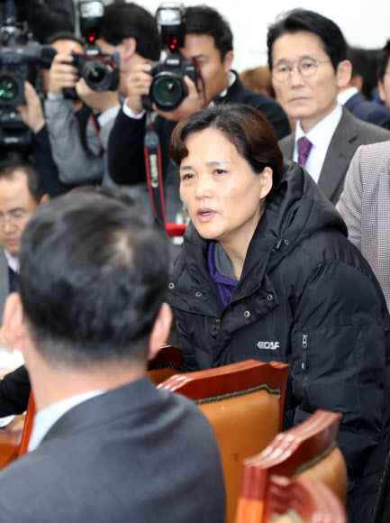 국회 환노위 방문한 태안화력 고 김용균 씨 어머니