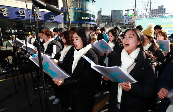 청년-대학생 통일의 합창