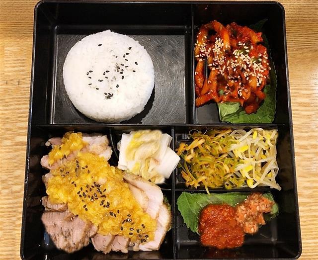 지난 28일 서울 마포구 한 식당에서 나온 삼겹살 1인분의 모습.