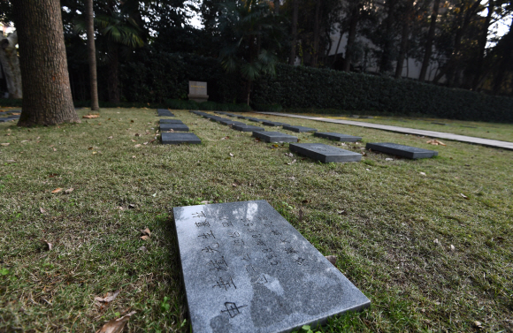 상하이 쑹위안루 쑹칭링 능원 내 외국인묘지 만국공묘에 있는 신규식의 묘비. 1993년 서울 동작동 국립묘지로 이장돼 현재는 비석만 남아 있다. 상하이 안주영 기자 jya@seoul.co.kr