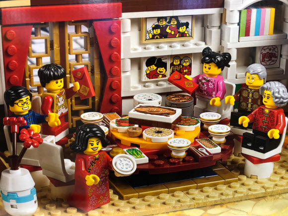 레고가 출시한 중화권 한정판 ‘춘제’ 세트