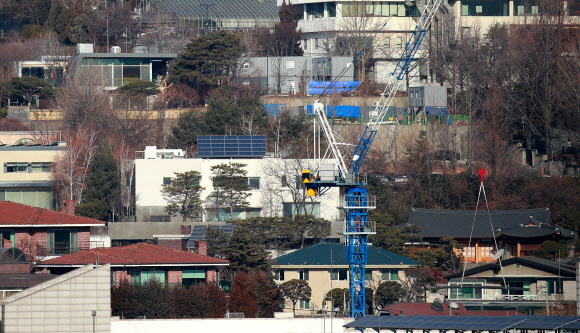 이명희 회장 한남동 집 169억→270억 ‘1위 수성’