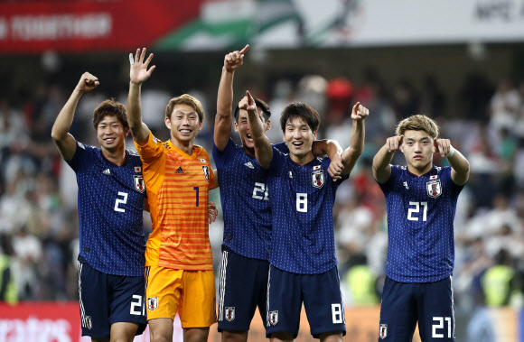 이란 3-0 완파… 일본은 결승행 