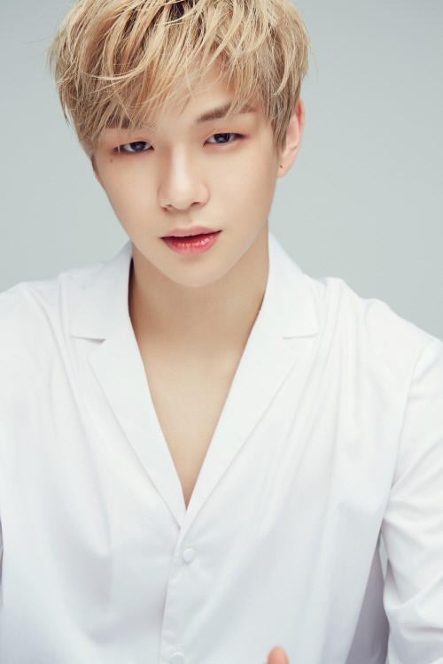 강다니엘, 발렌타인데이 초콜릿 주고 싶은 스타 1위  