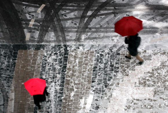 겨울의 흔적을 지나