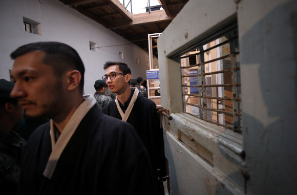 서대문형무소 관람하는 독립운동가 후손들