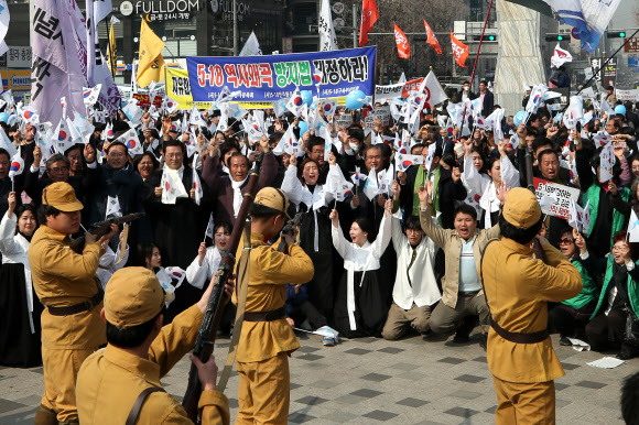 100년 전 그날처럼 함께 외치는 만세