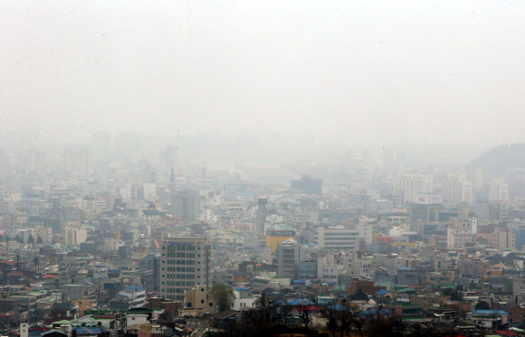 동해안 바다까지 삼킨 최악 미세먼지