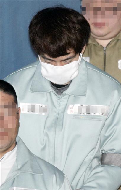 배우 손승원, 무면허 음주 뺑소니 혐의 공판 출석