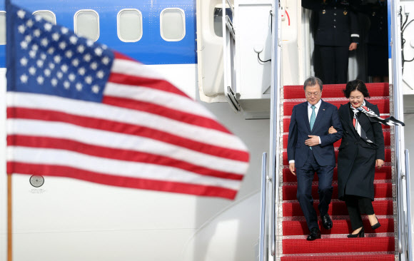 미국 도착한 문 대통령