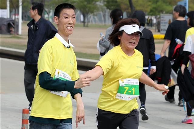 ‘끝까지 달리자!’