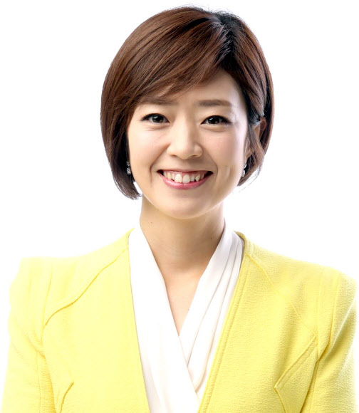 청와대 신임 대변인에 고민정…문재인 정부 첫 여성 대변인