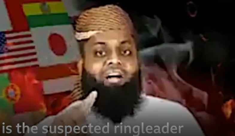 스리랑카 폭탄 테러 공격의 배후로 지목됐으나 테러 당일 숨진 것으로 공표된 자흐란 하심. BBC 동영상 캡처