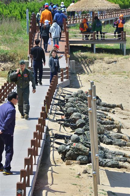 해병대 상륙 작전 시연