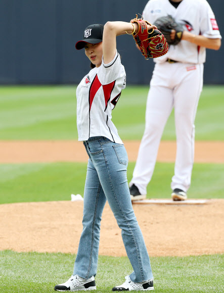 시구하는 권소현