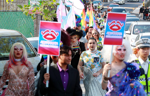 2019 서울 드랙 퍼레이드