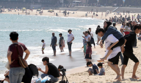 벌써 여름 같은 해운대