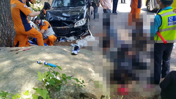 통도사 인근 승용차 돌진 현장