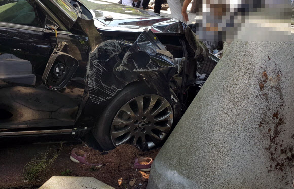 부처님오신날 통도사 인근 승용차 돌진 현장