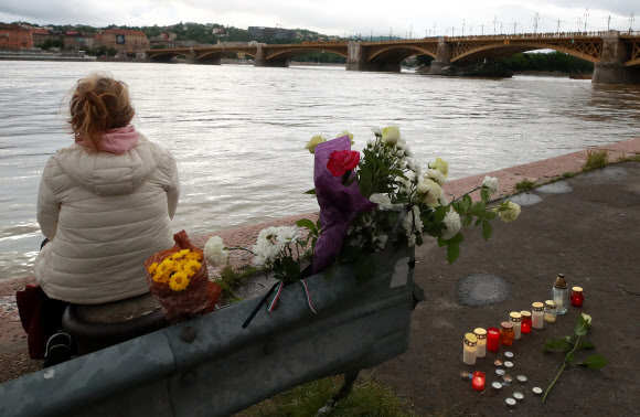 추모와 위로의 마음이 모입니다