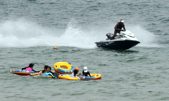 초여름 해운대 물놀이