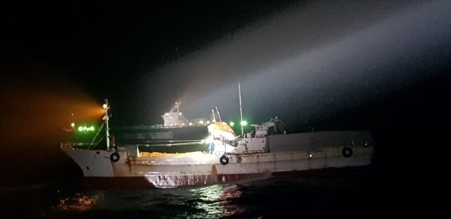 6일 밤 통영앞 바다서 화객선과 어획물 운반선 충돌 