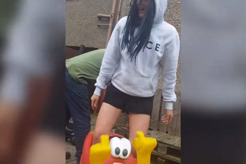 ‘저 좀 빼주세요’