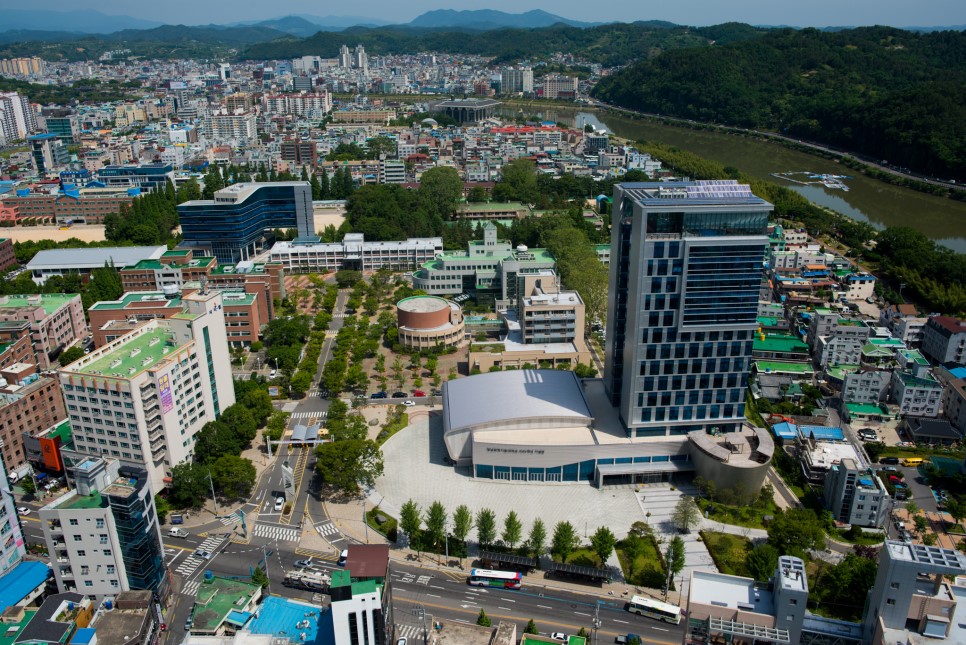 경남과학기술대학교