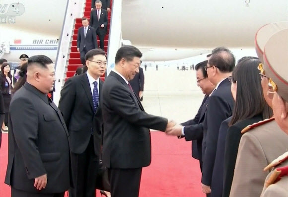 평양 도착한 시진핑