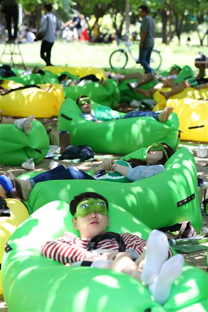 ‘숲 속의 낮잠 시간’