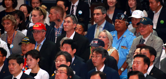 6.25 기념 행사 찾은 각국 참전 용사