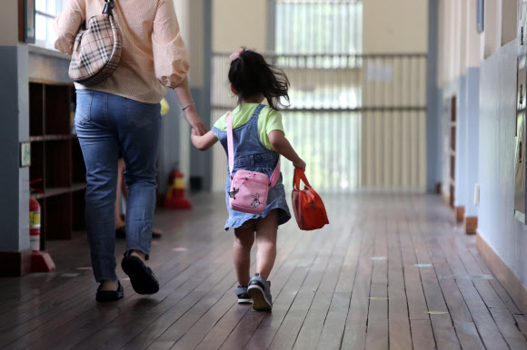 “오빠가 먹을 도시락 배달”