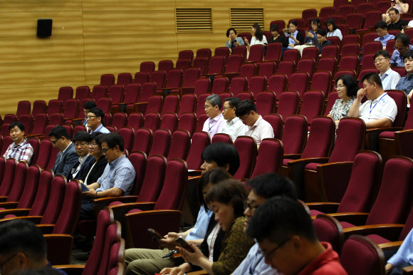 호응 없는 공무원 대상 ‘청렴 교육’
