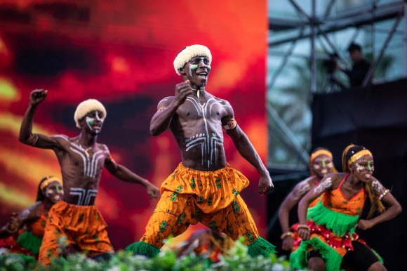 ‘아프리카 청년들의 뜨거운 열정’