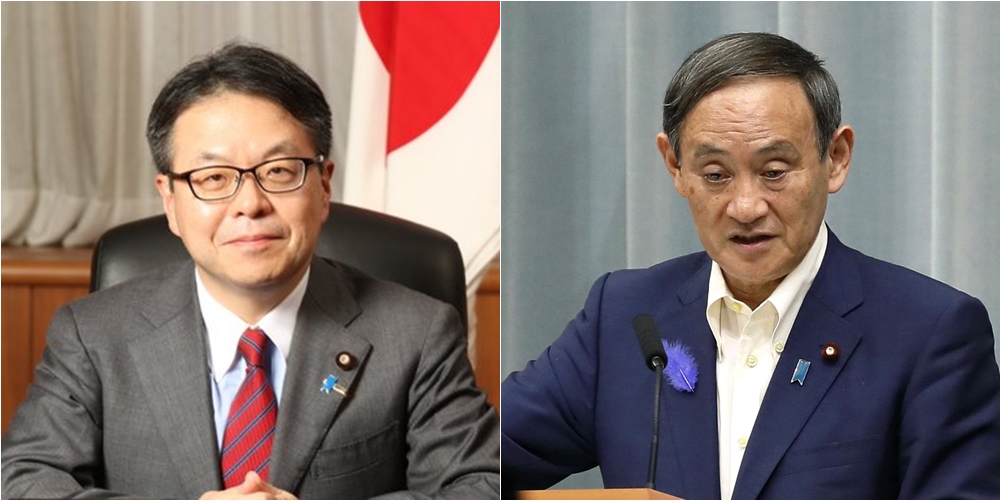 세코 히로시게 일본 경제산업상(왼쪽)과 스가 요시히데 관방장관  AP 연합뉴스