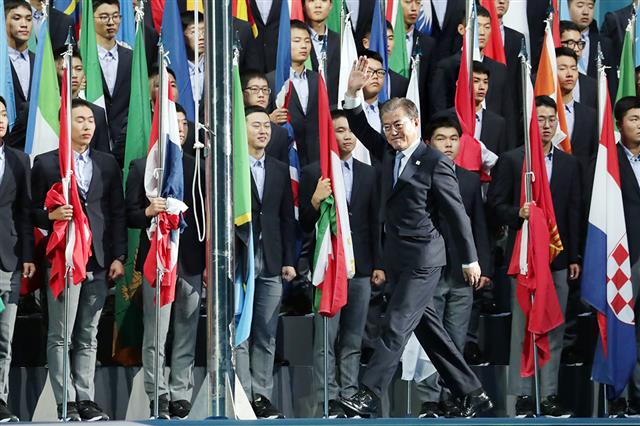 文 대통령, ‘광주 세계수영선수권대회’ 개막식 참석