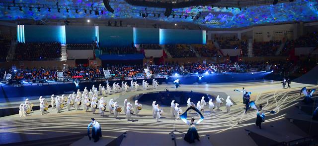 광주세계수영대회 개막식…‘웅장 그 자체’