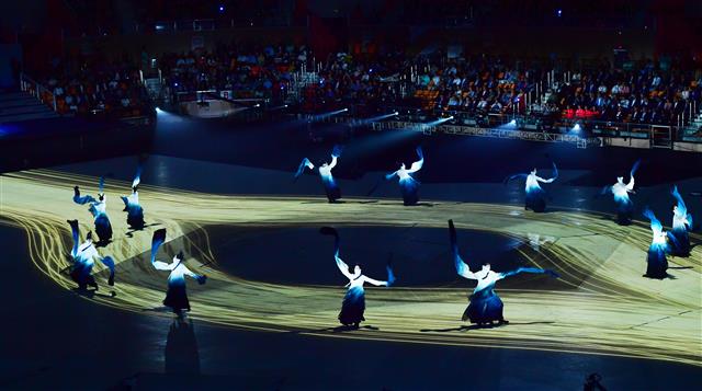 ‘아름다운 춤사위’