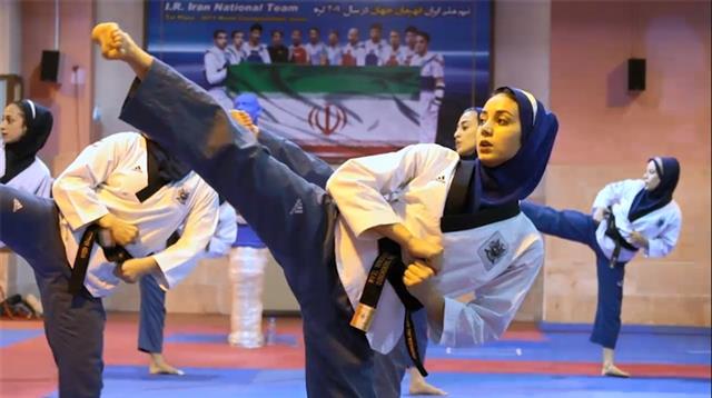 이란 국영방송조차 한 번도 공개하지 않았던 여자태권도 국가대표 선수들의 훈련 모습.