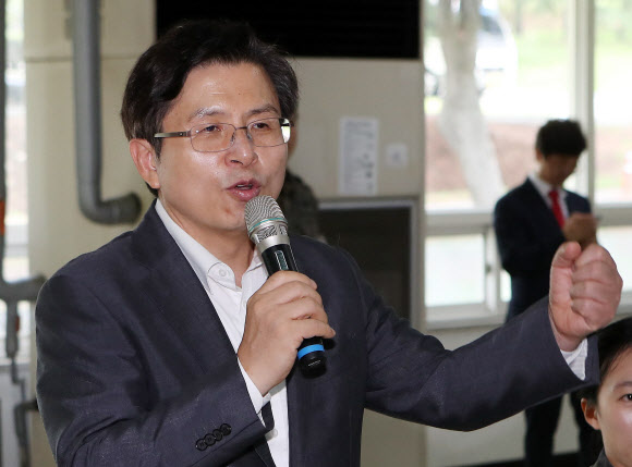 황교안 대표, 육군 3사관학교 격려 방문