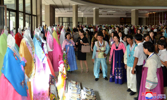 제17차 전국조선옷전시회