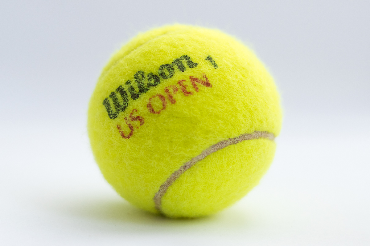 테니스공-위키미디어 공용